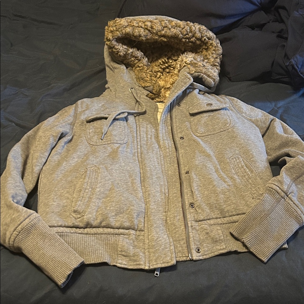 Vintage American Eagle Outfitters Gray Hooded Sherpa Bomber Jacket